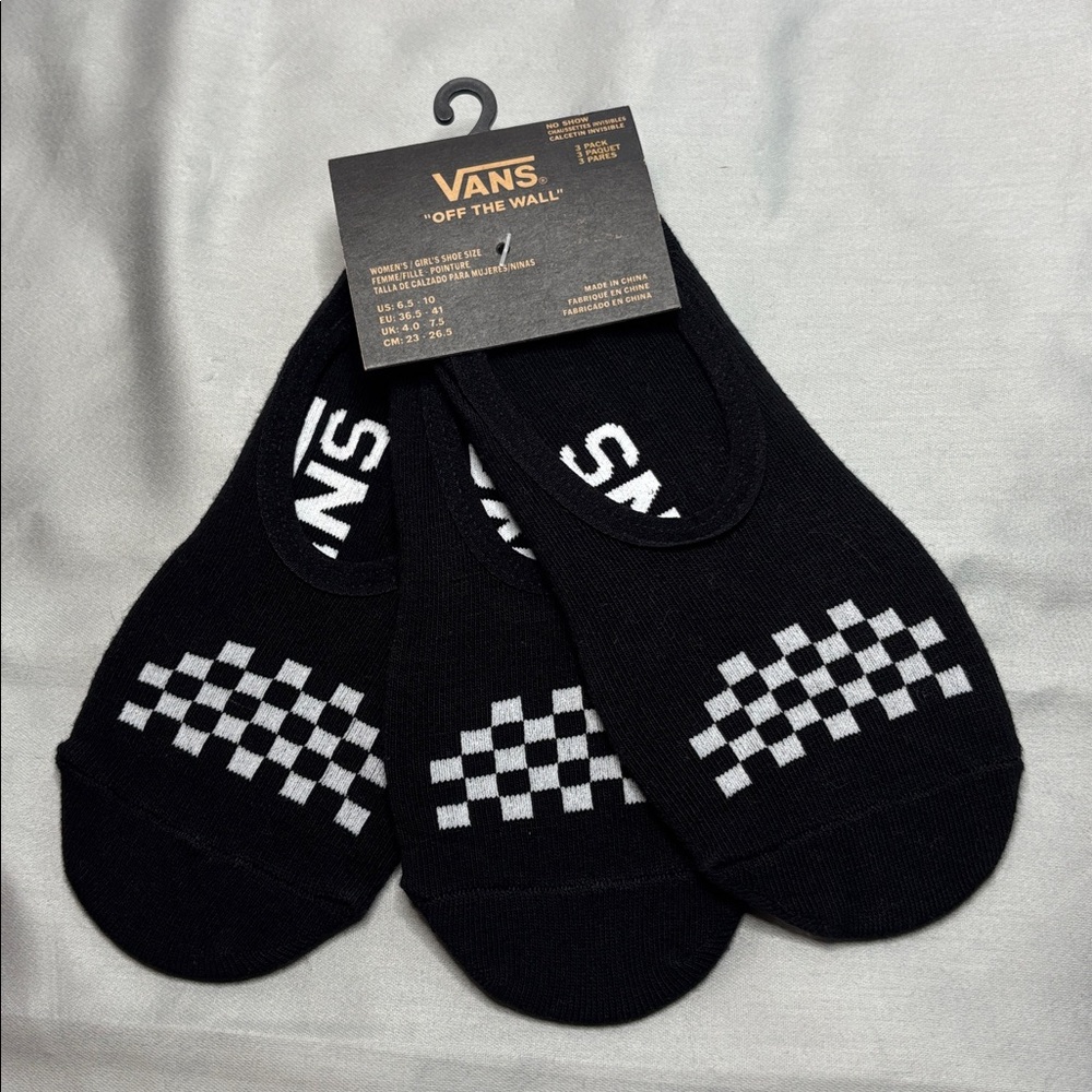 Vans Red and Black Plaid Sneakers includes 3 pack No Show Vans Socks 🧦 - Picture 11 of 11